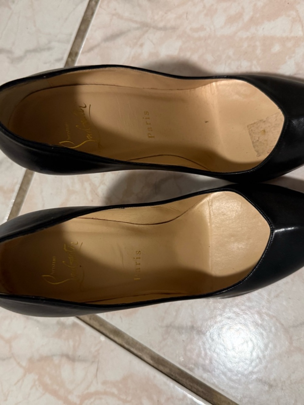 Christian Louboutin Black Pointed-Toe Leather Pumps original - Picture 6 of 6